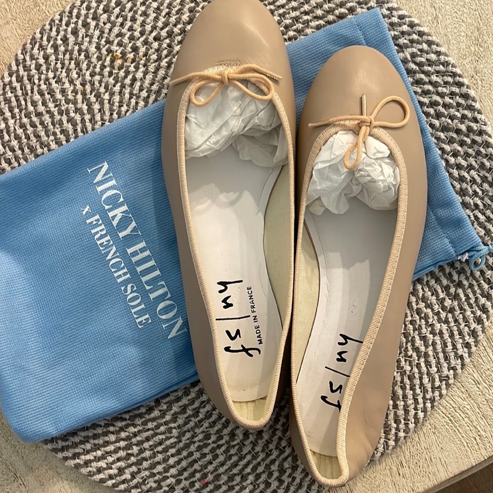 Nicky Hilton’s new French shoe line Nude Ballet Flats!  Perfect shoe!